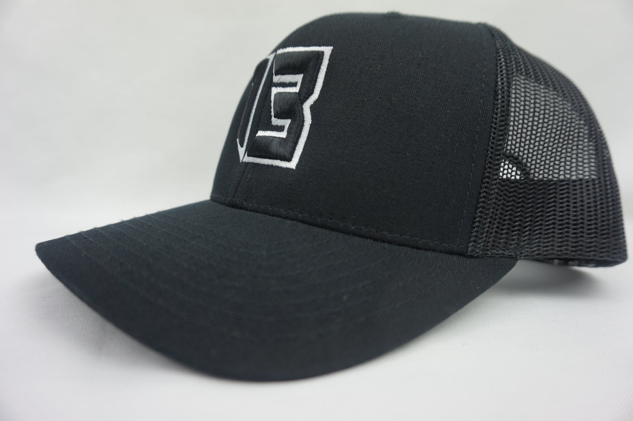 3D 13 Retro Trucker hats