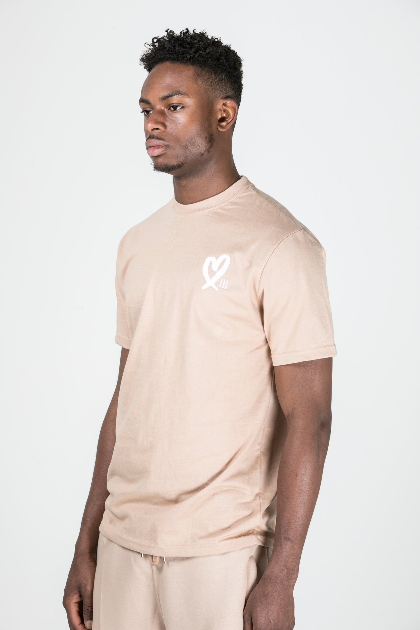 Beige Wild Heart Unisex Short Set